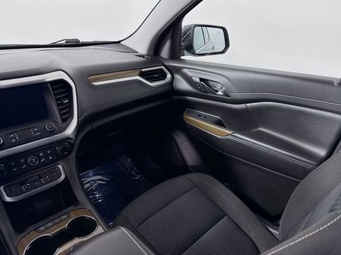 Used 2022 GMC Acadia SLE FWD image 21