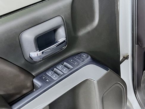 Used 2018 Chevrolet Silverado 1500 LT w/ All Star Edition image 17