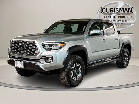 Used 2023 Toyota Tacoma TRD Off-Road image 2