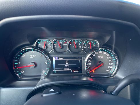 Used 2018 Chevrolet Silverado 1500 LT image 28