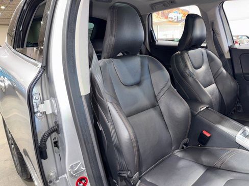 Used 2017 Volvo XC60 T6 Dynamic w/ Climate Package image 62