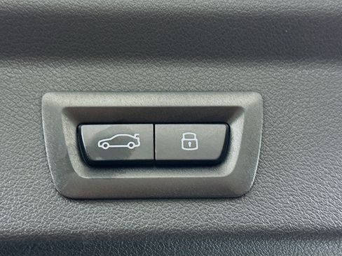 Used 2025 BMW X2 xDrive28i image 29