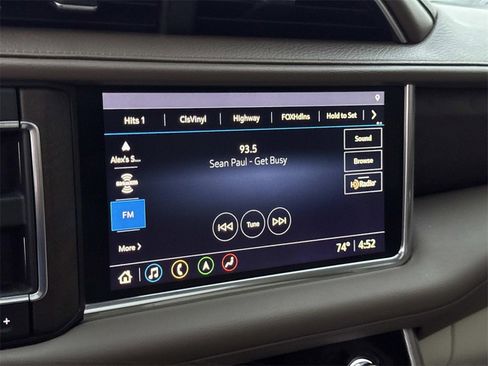 Used 2021 GMC Yukon Denali w/ Denali Premium Package image 32