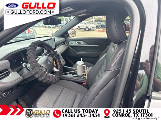Used 2026 Ford Explorer ST-Line w/ Premium Package RWD image 6