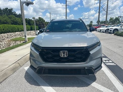 Used 2024 Honda CR-V Sport image 2