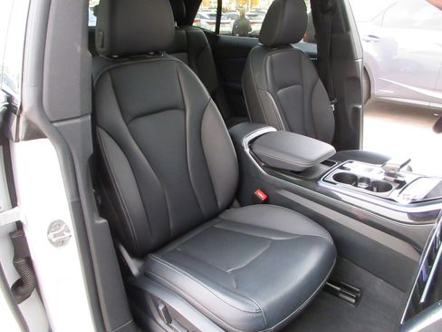 Used 2020 Audi Q8 Premium Plus image 26