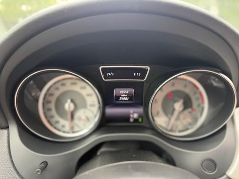 Used 2015 Mercedes-Benz GLA 250 4MATIC image 25