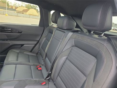 New 2025 Lincoln Nautilus Reserve w/ Jet Appearance Package image 11