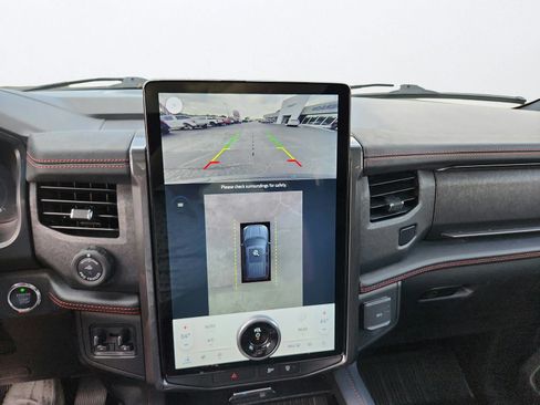 Used 2023 Ford Expedition Limited AWD/4WD image 20