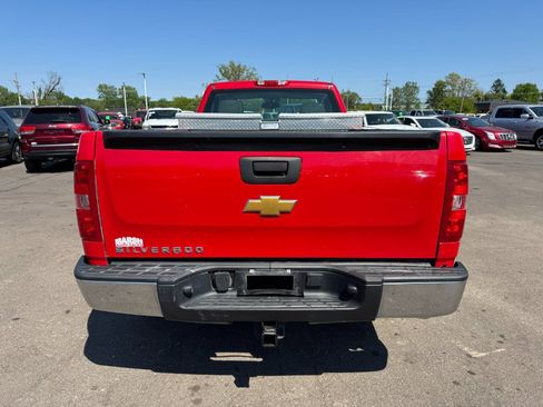 Used 2013 Chevrolet Silverado 1500 W/T RWD image 4