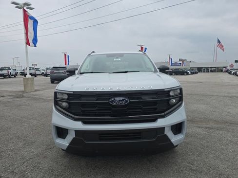 New 2026 Ford Expedition Max Active AWD/4WD image 11