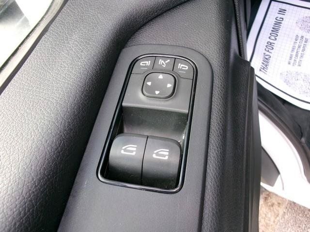 Used 2019 Mercedes-Benz Sprinter 144 w/ Premium Package image 13