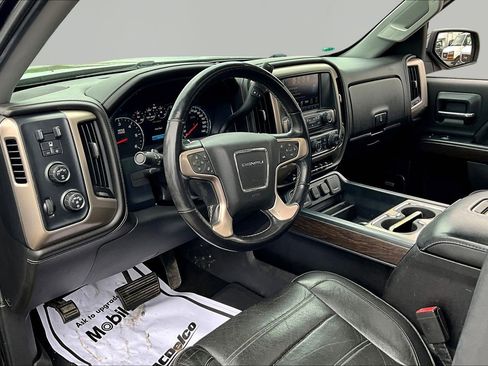 Used 2018 GMC Sierra 1500 Denali w/ Denali Ultimate Package AWD/4WD image 18