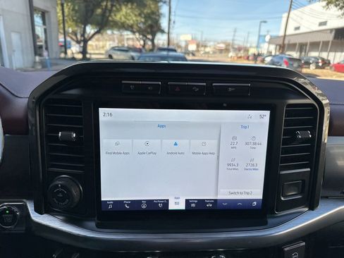 Used 2021 Ford F150 Lariat w/ Equipment Group 502A High image 16