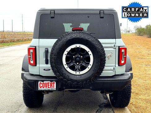 Used 2023 Ford Bronco Badlands image 8