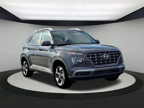 New 2026 Hyundai Venue SEL image 13