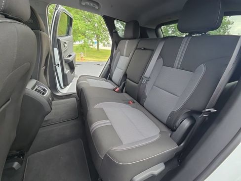 Used 2025 Chevrolet Blazer LT w/ Convenience Package FWD image 22