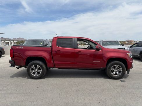 Used 2019 Chevrolet Colorado Z71 AWD/4WD image 3