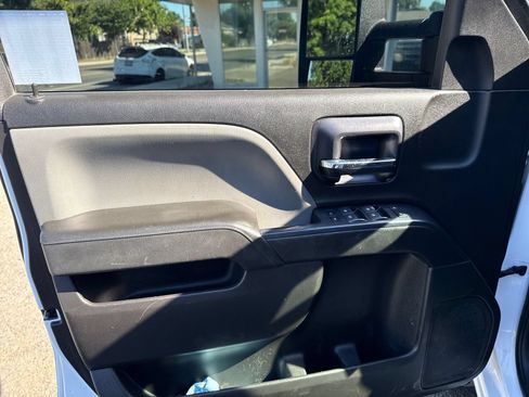 Used 2018 Chevrolet Silverado 3500 W/T RWD image 10