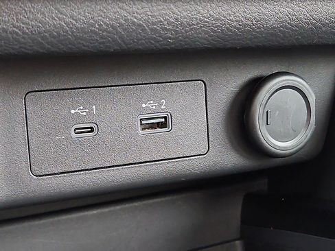 Certified 2023 Nissan Rogue SV w/ SV Premium B Package image 22