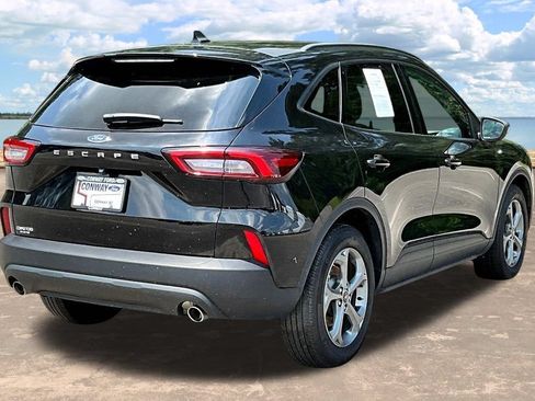 Certified 2025 Ford Escape ST-Line FWD image 8