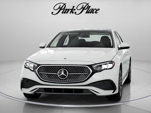 Used 2026 Mercedes-Benz E 350 4MATIC Sedan image 37