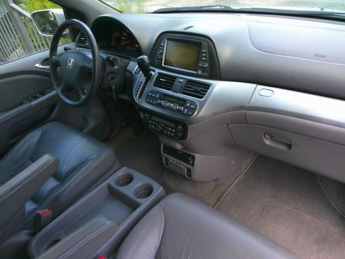 Used 2010 Honda Odyssey EX-L image 19