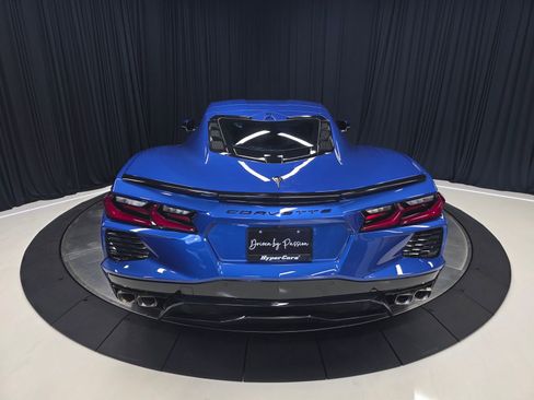 Used 2020 Chevrolet Corvette Stingray Preferred Cpe w/ 2LT Preferred Equipment Group RWD image 12