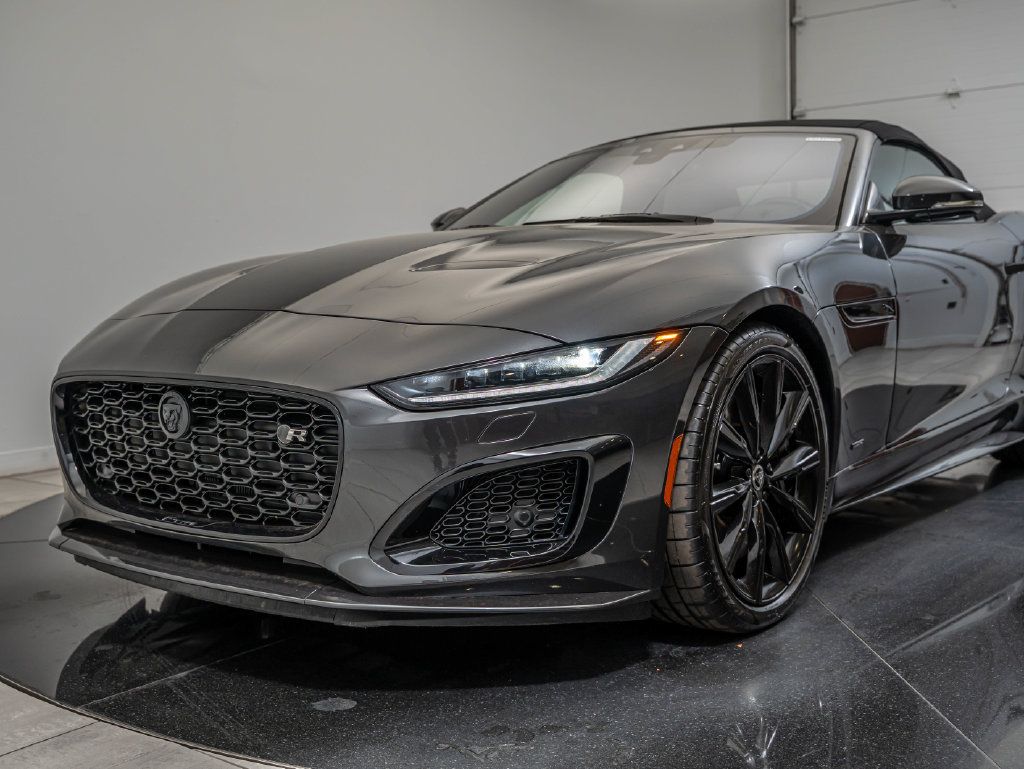 Used 2024 Jaguar F-TYPE R AWD/4WD image 14