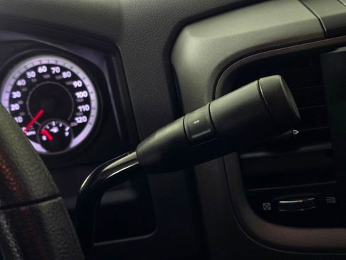 Used 2015 RAM 2500 ST w/ SXT Appearance Group image 30