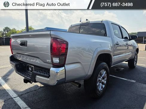 Used 2018 Toyota Tacoma SR5 RWD image 5