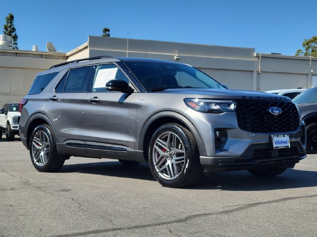 Used 2026 Ford Explorer ST-Line w/ ST-Line Street Pack RWD image 35