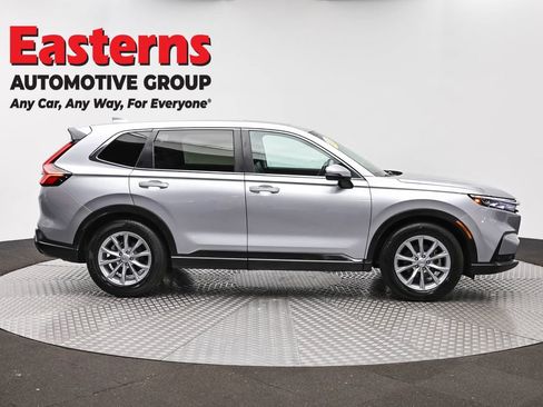 Used 2025 Honda CR-V EX-L image 4