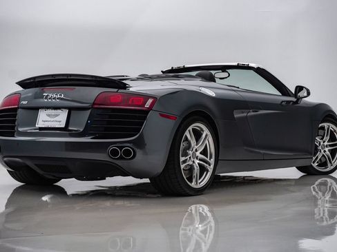 Used 2012 Audi R8 V8 AWD/4WD image 11