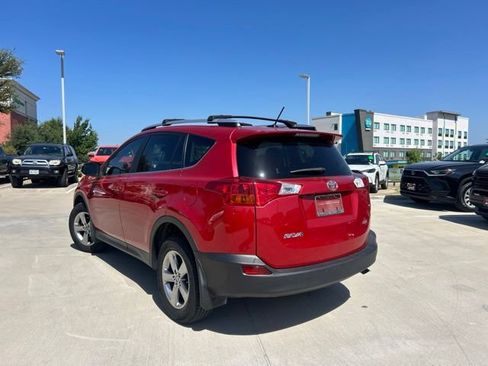 Used 2015 Toyota RAV4 XLE FWD image 5