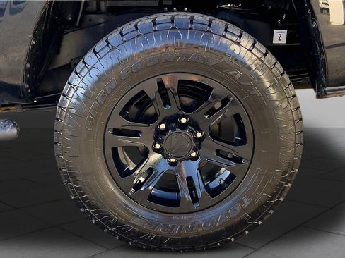 Used 2021 Toyota Tacoma SR w/ SR Convenience Package RWD image 11