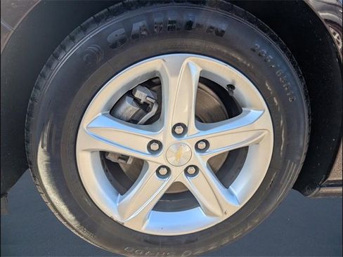 Used 2021 Chevrolet Malibu LS image 20