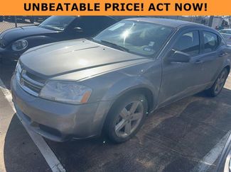 Used 2013 Dodge Avenger SE video 1