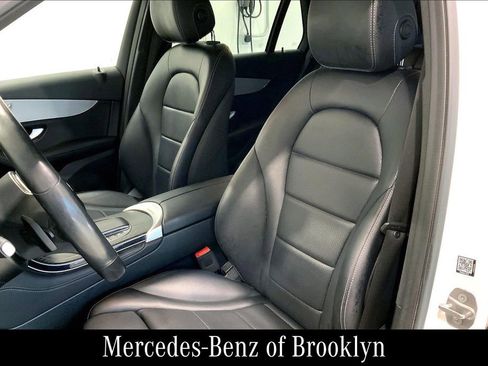 Certified 2021 Mercedes-Benz GLC 300 GLC 300 image 8