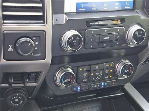 Used 2021 Ford F350 Platinum AWD/4WD image 14