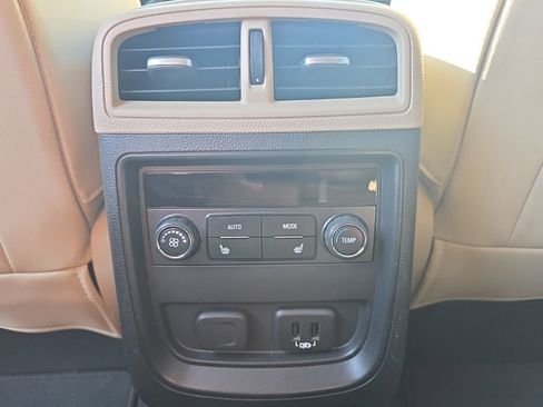 Used 2019 Buick Envision Essence image 22