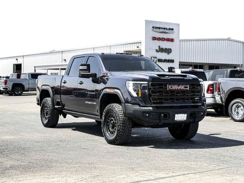 Certified 2025 GMC Sierra 2500 AT4X w/ AT4X AEV Edition AWD/4WD image 6