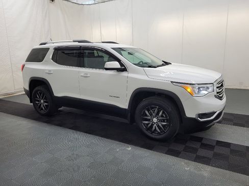Used 2019 GMC Acadia SLT AWD/4WD image 11