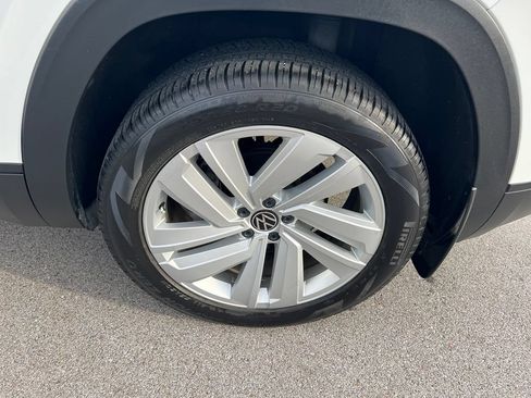 Used 2021 Volkswagen Atlas Cross Sport SE w/ Panoramic Sunroof Package AWD/4WD image 14