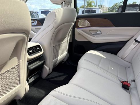 Certified 2024 Mercedes-Benz GLE 450 4MATIC image 15