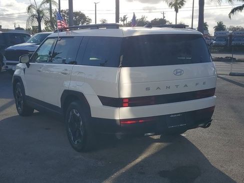 Used 2025 Hyundai Santa Fe SEL image 5