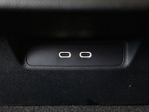 New 2026 Mercedes-Benz E 350 4MATIC Sedan image 31