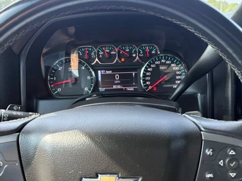 Used 2017 Chevrolet Silverado 1500 LT w/ All Star Edition AWD/4WD image 10
