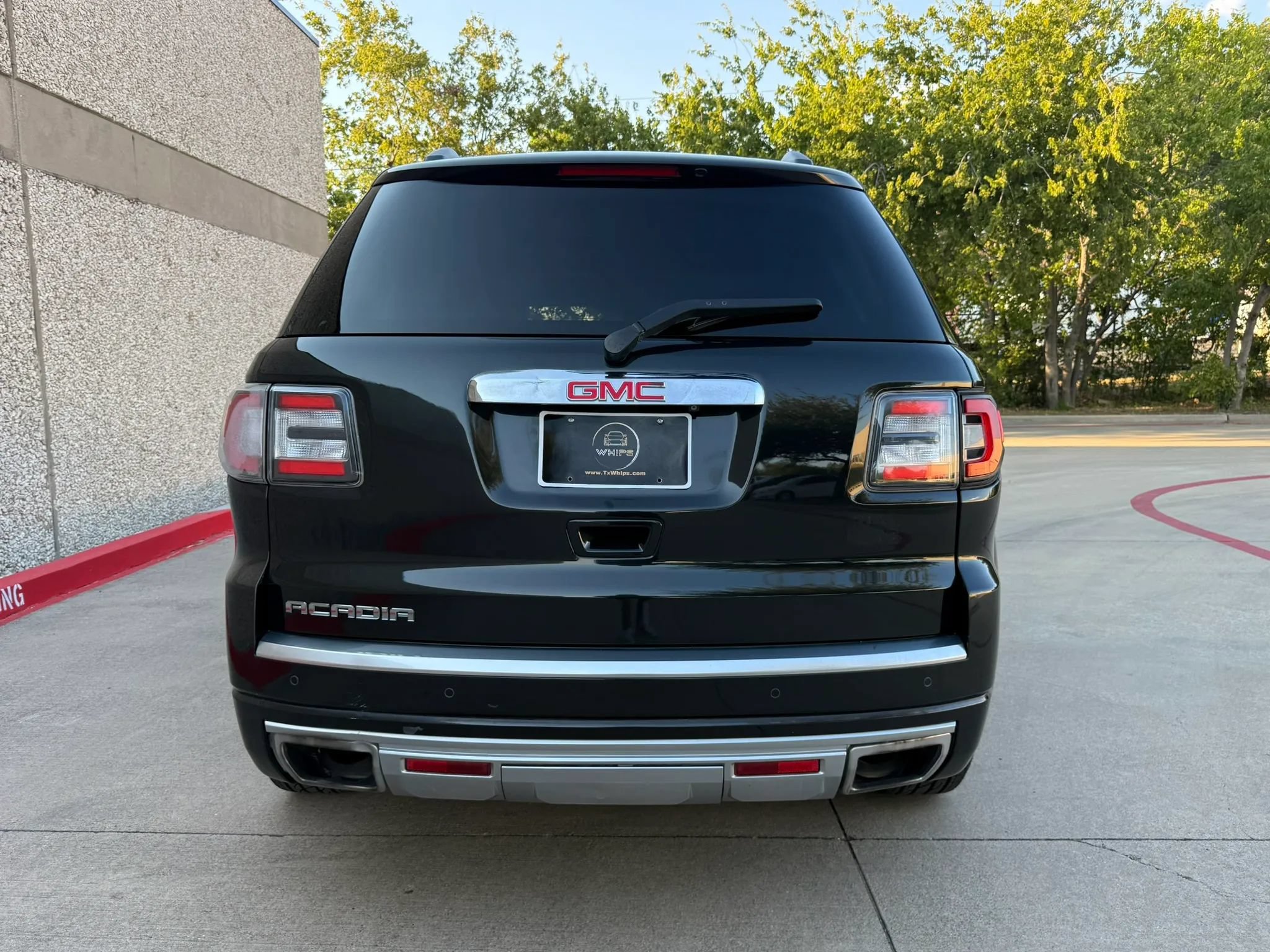 Used 2014 GMC Acadia Denali FWD image 6