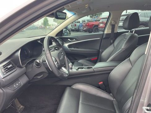 Used 2023 Genesis G70 2.0T AWD/4WD image 7